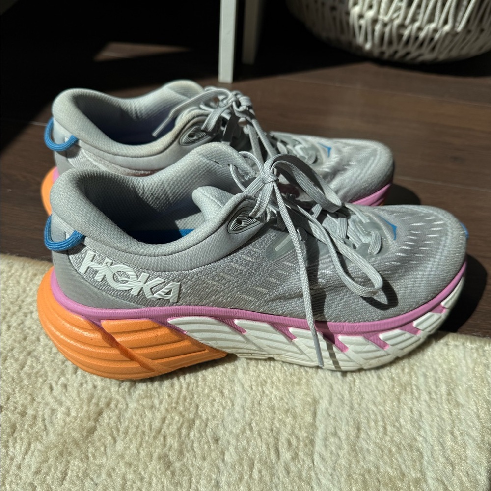 Hoka Gaviota 4 sneakers